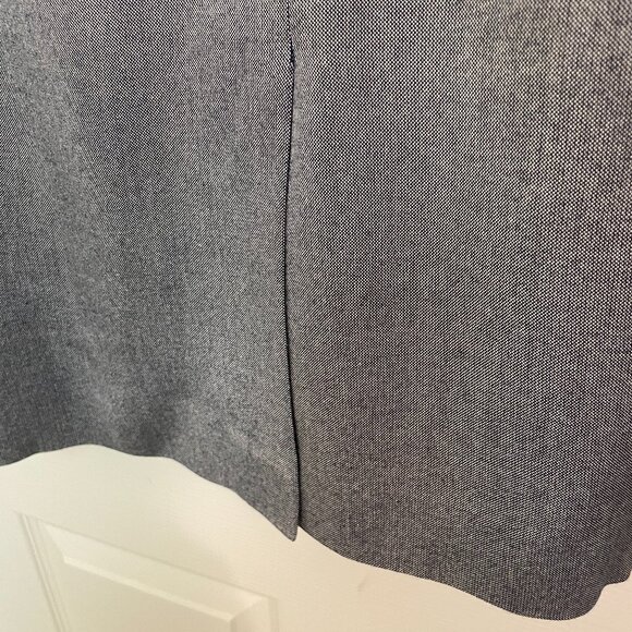 Collections for LE SUIT, two-piece medium blue suit, size 12 - Picture 9 of 12